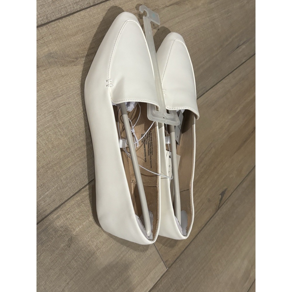 A New Day Shoes Women's 8 Loafer Flats Ivory Hayes Memory Foam Insole New Spring - Picture 5 of 5